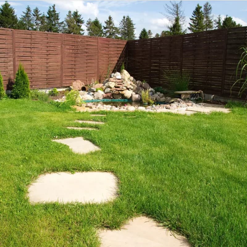Snow-free driveway and walkway